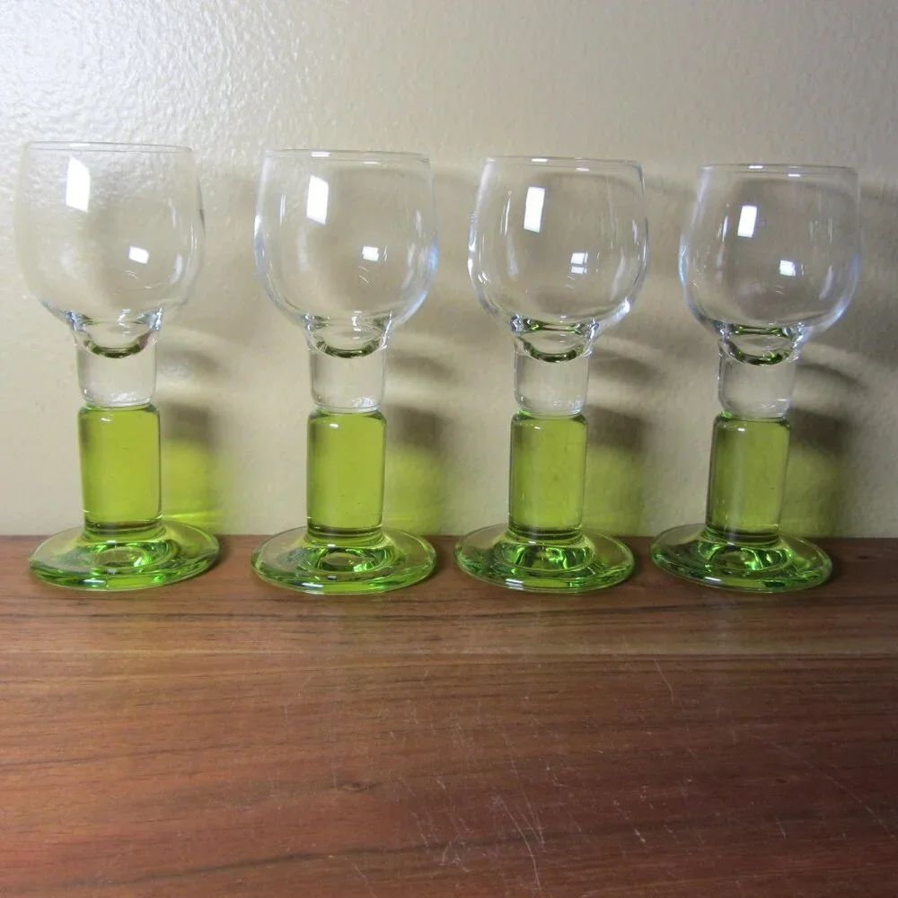 3 oz green clear glasses crate & barrel bormioli rocco Limoncino (H224)